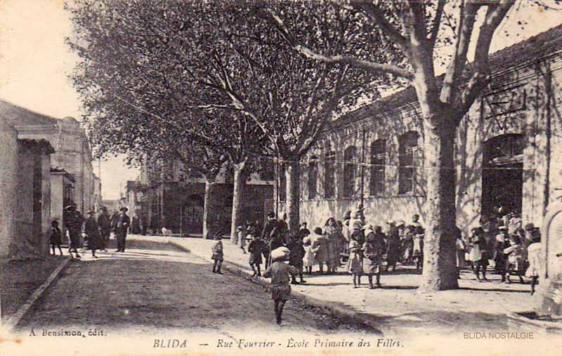 Ecole de l'Orangerie dans la rue FOURRIER.jpg